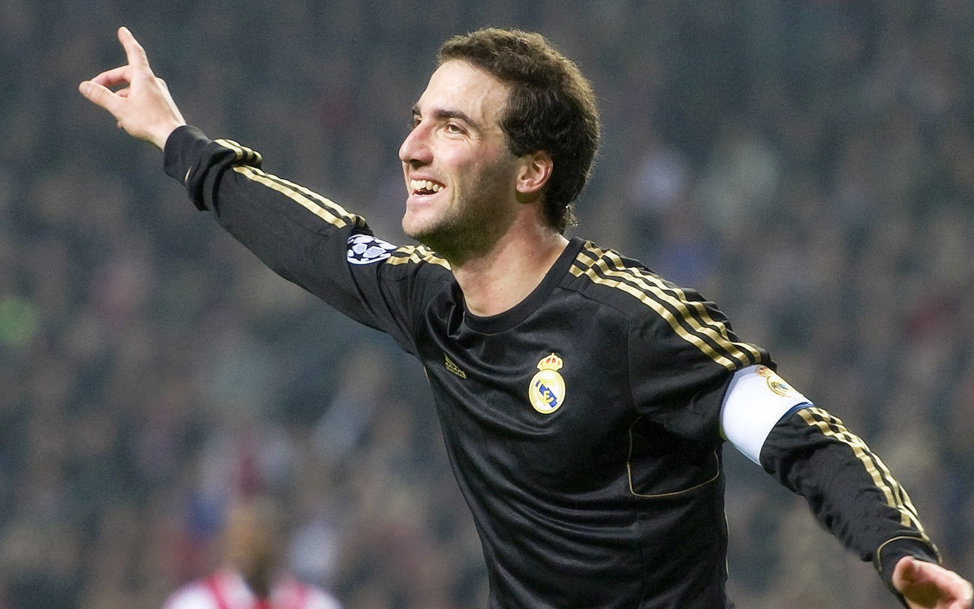 快船队人员调整，目标总冠军，快船队球员