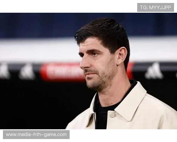 库尔图瓦出击摘球，皇马化解单刀险情，库尔图瓦在皇马丢几个球了