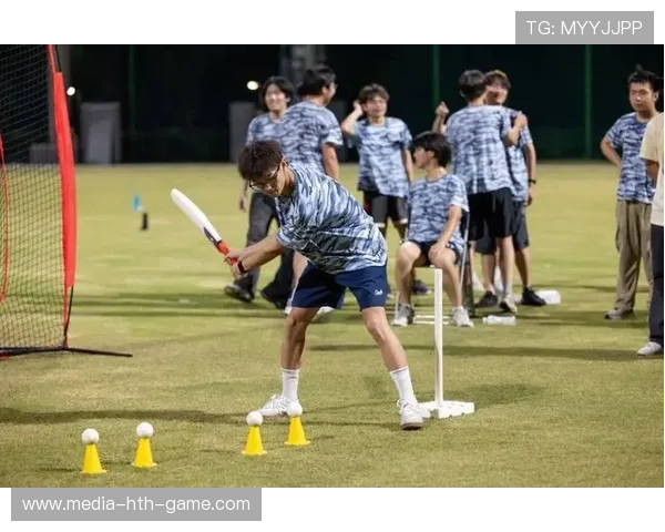 世界板球技术研讨会：投球变速策略成焦点，板球的基本技术动作分为传球击球投球和接球